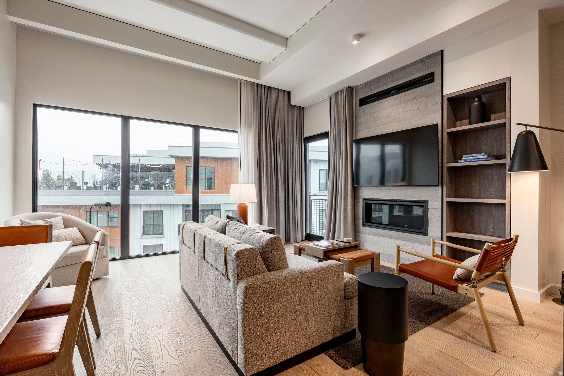 RC17 RESIDENCES AND - Residential