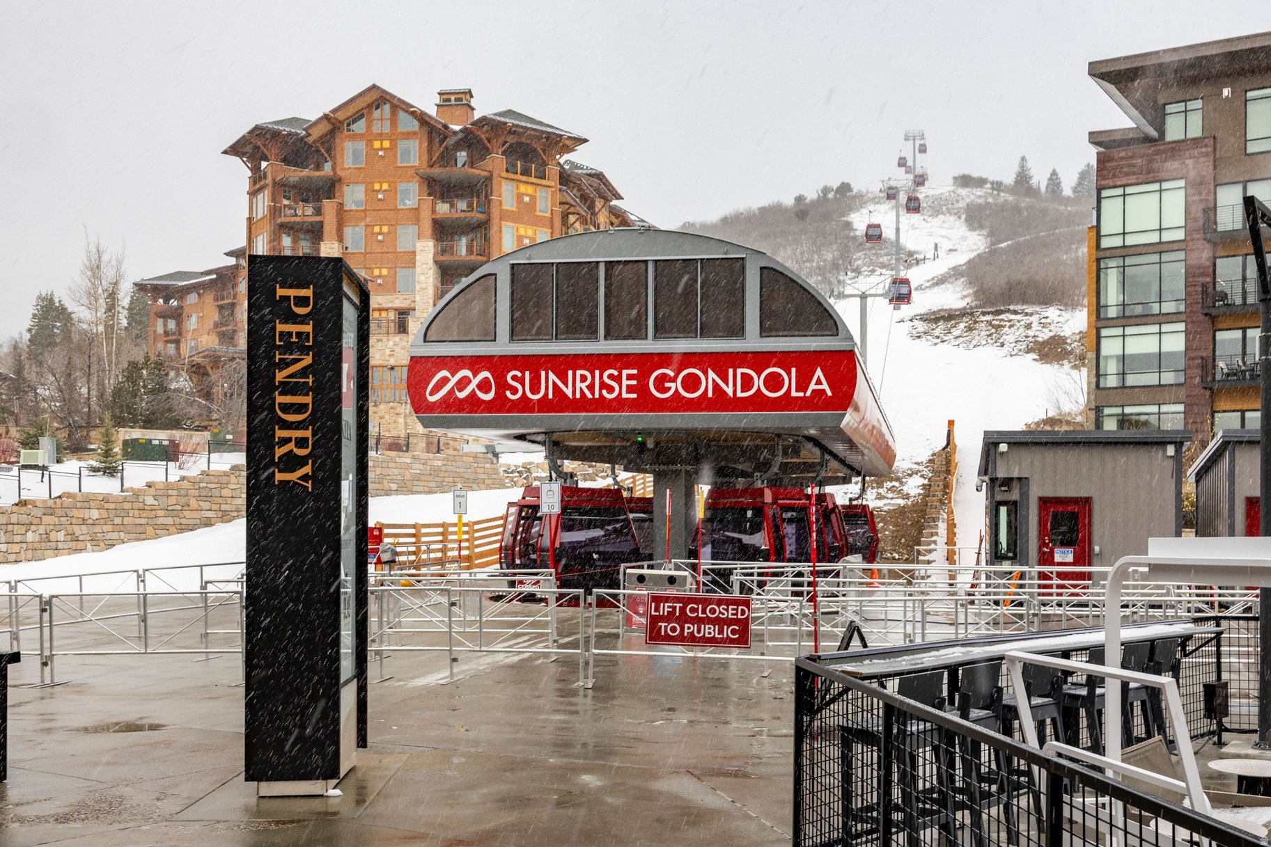 RC17 RESIDENCES AND - Residential