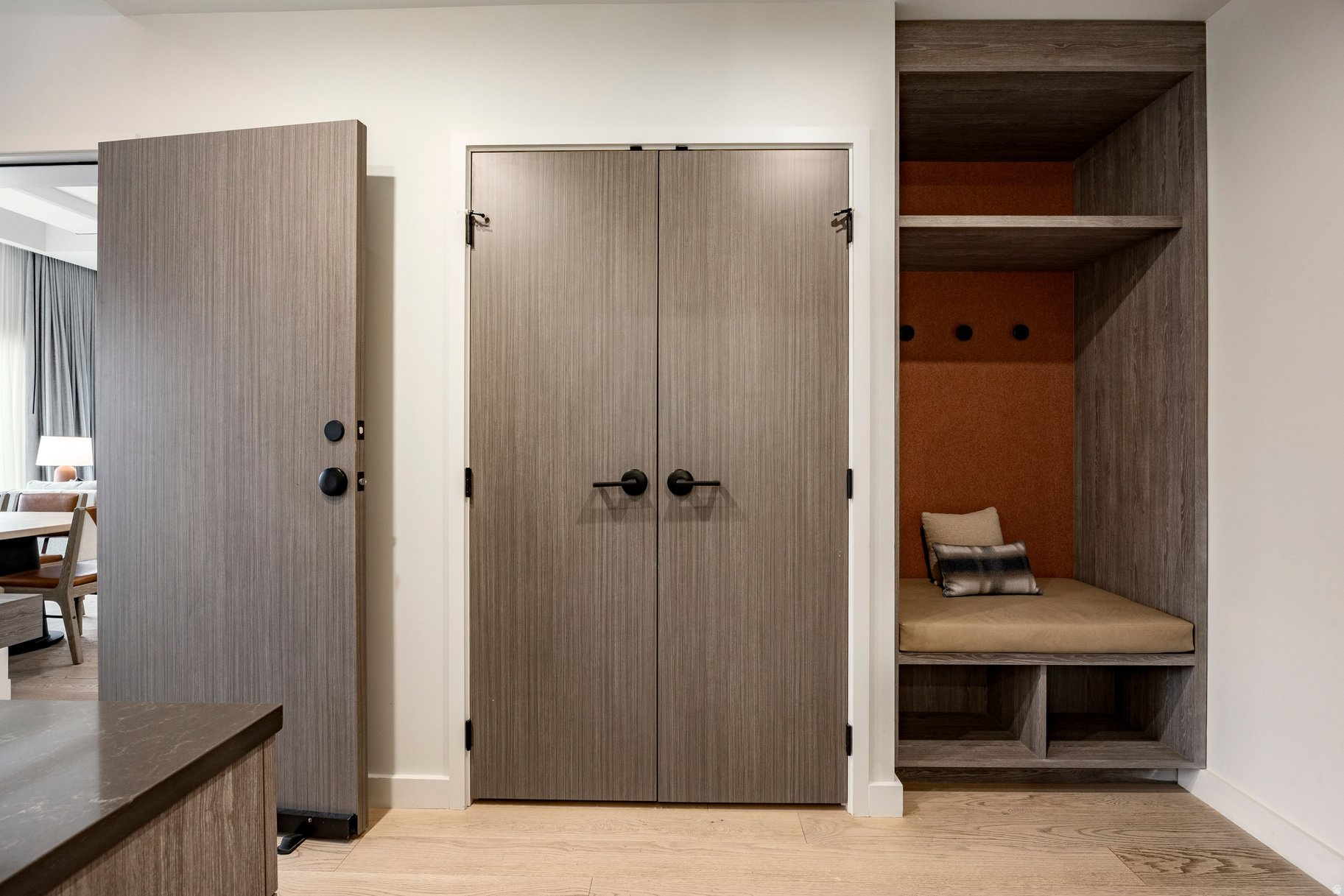 RC17 RESIDENCES AND - Residential