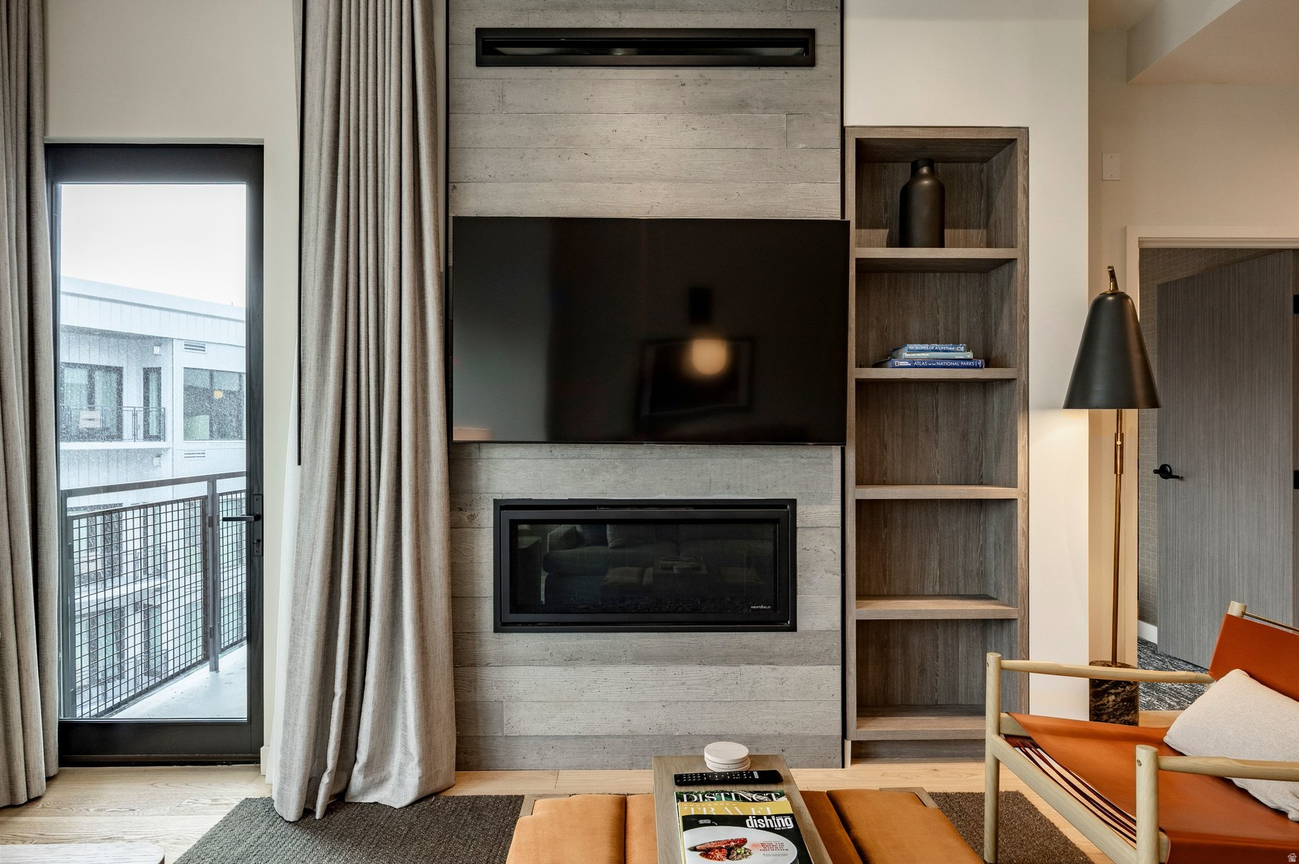 RC17 RESIDENCES AND - Residential