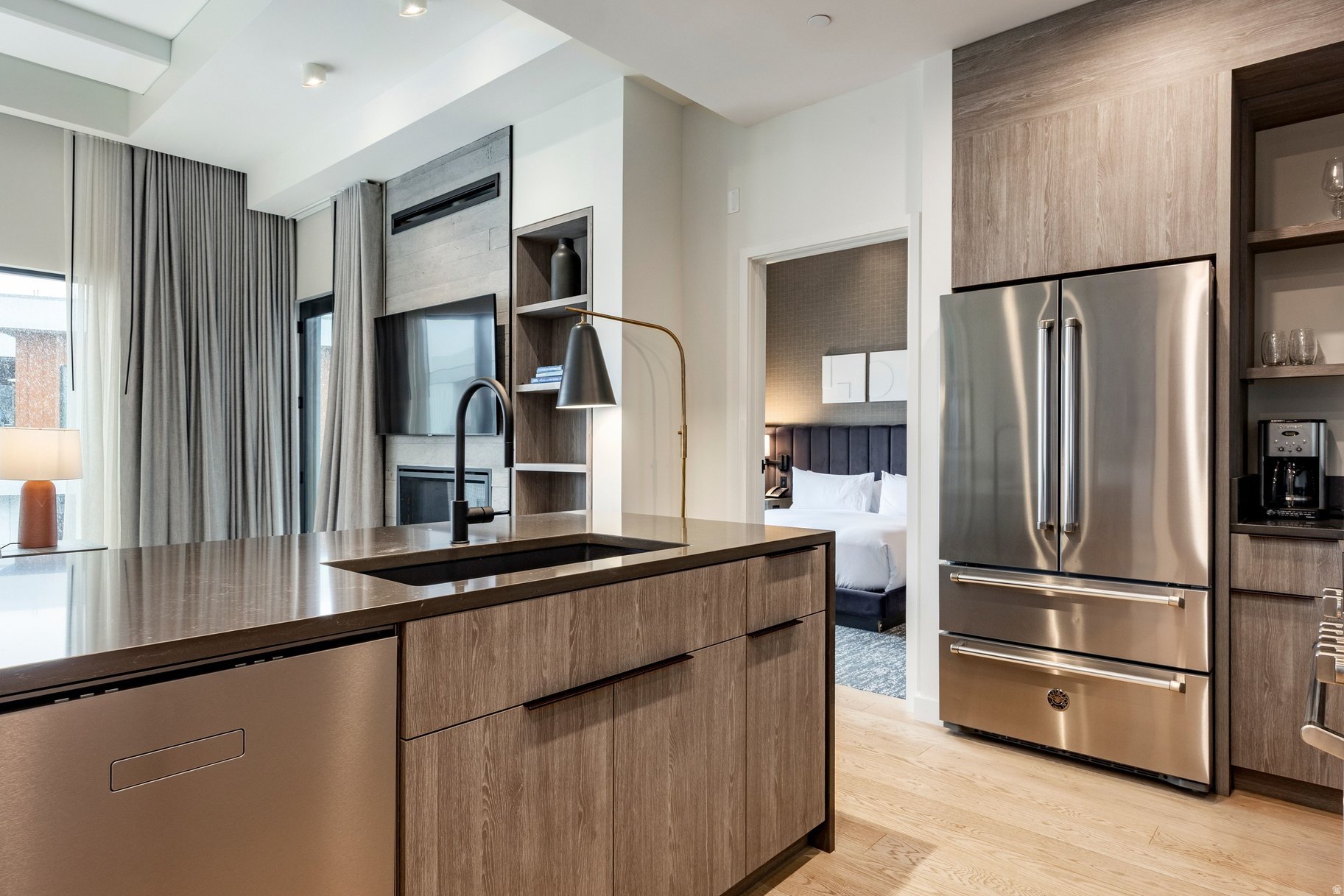 RC17 RESIDENCES AND - Residential