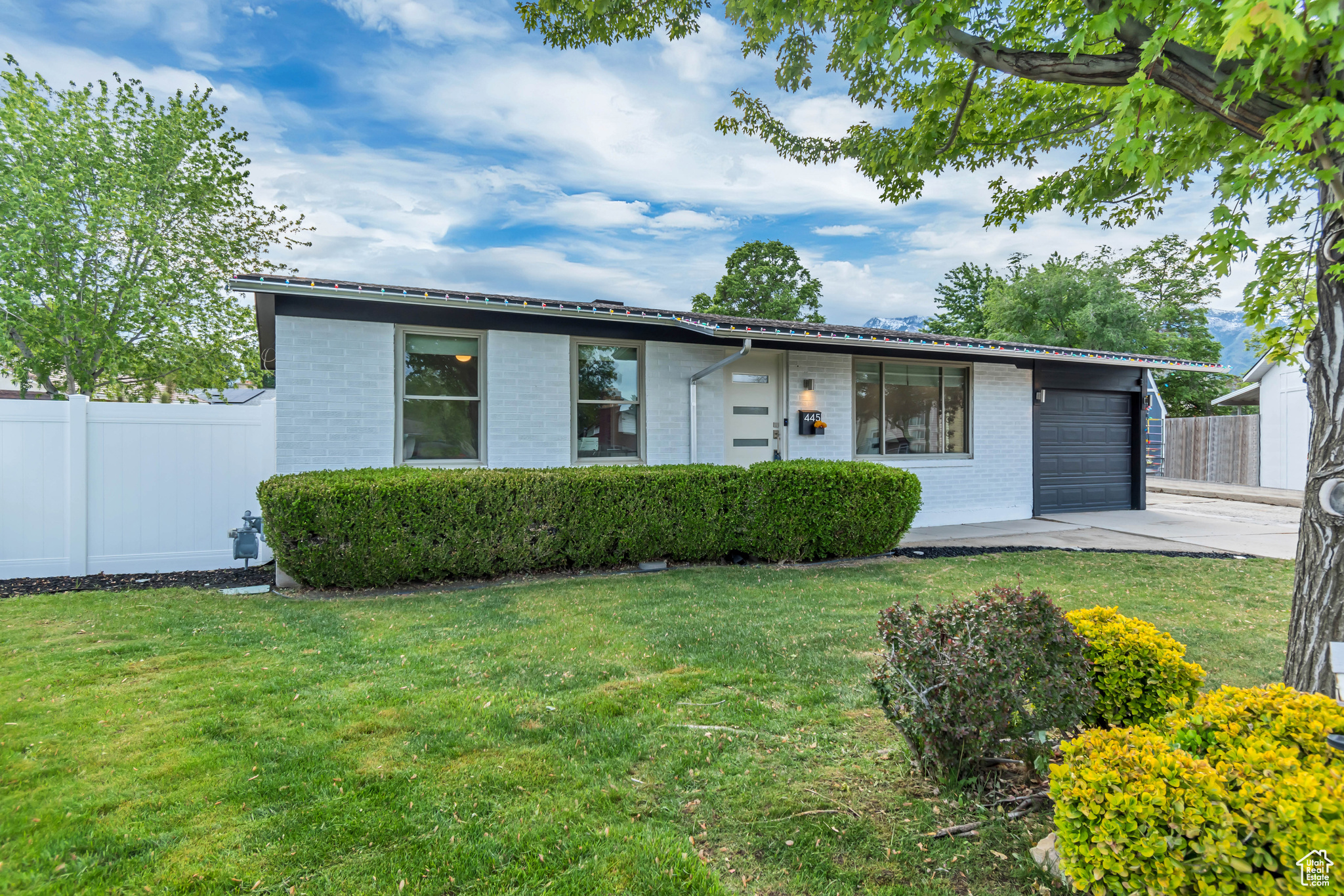 445 E Torry Cir, Sandy, Utah image 2