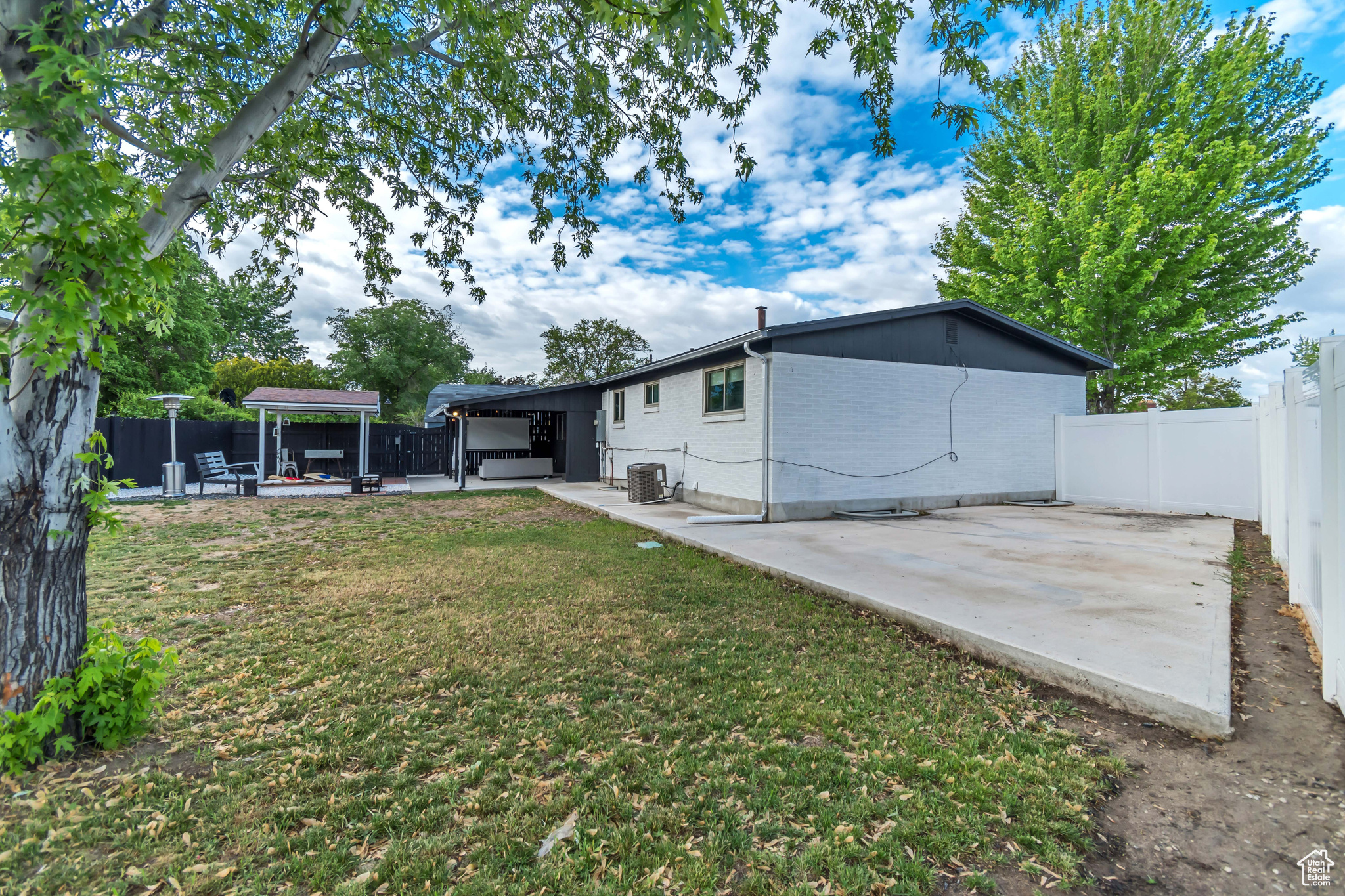 445 E Torry Cir, Sandy, Utah image 31