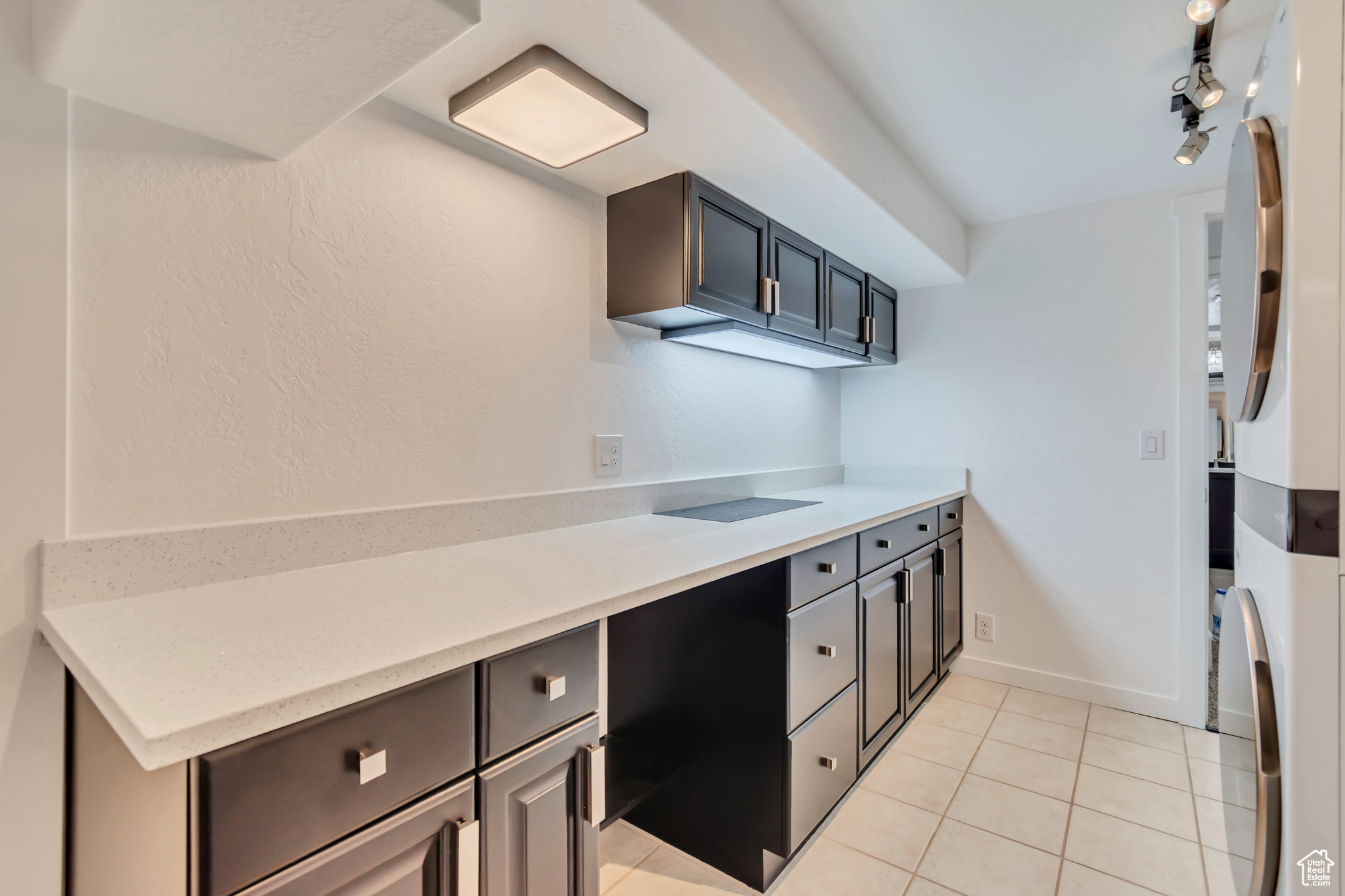 445 E Torry Cir, Sandy, Utah image 22