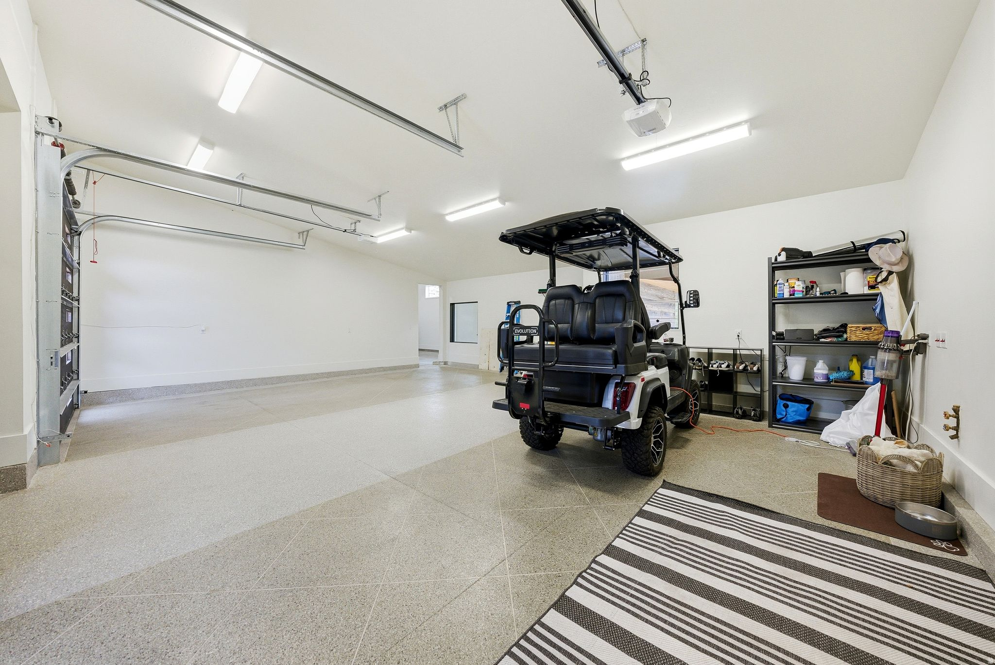 RED LEDGES - Residential