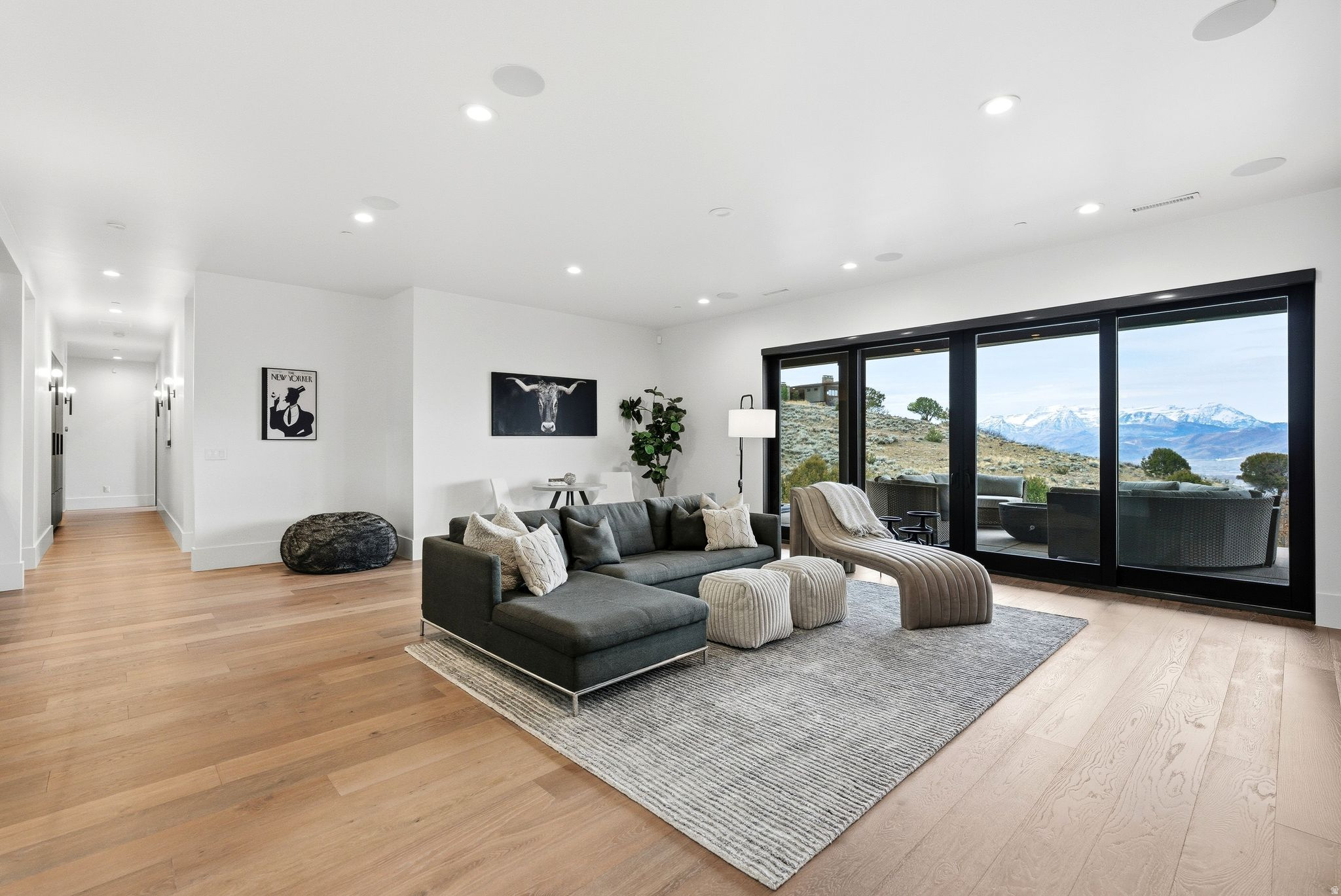 RED LEDGES - Residential