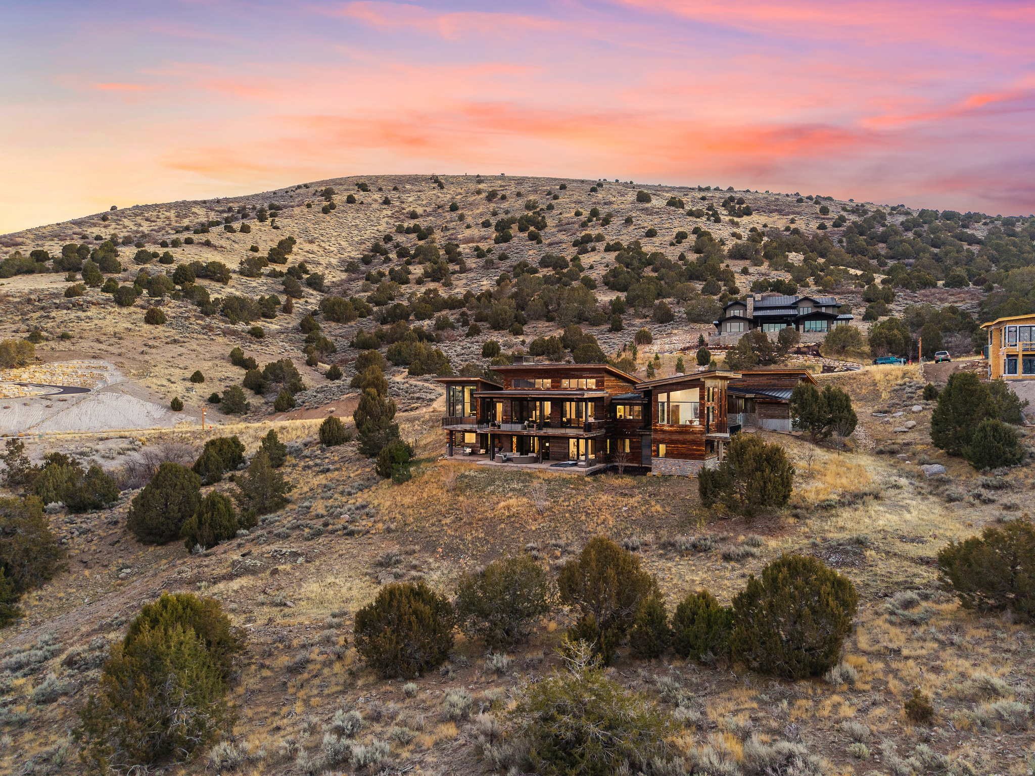 RED LEDGES - Residential