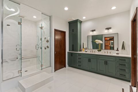 Tiny photo for 960 S DONNER WAY #740, Salt Lake City, UT 84108 (MLS # 2104286)