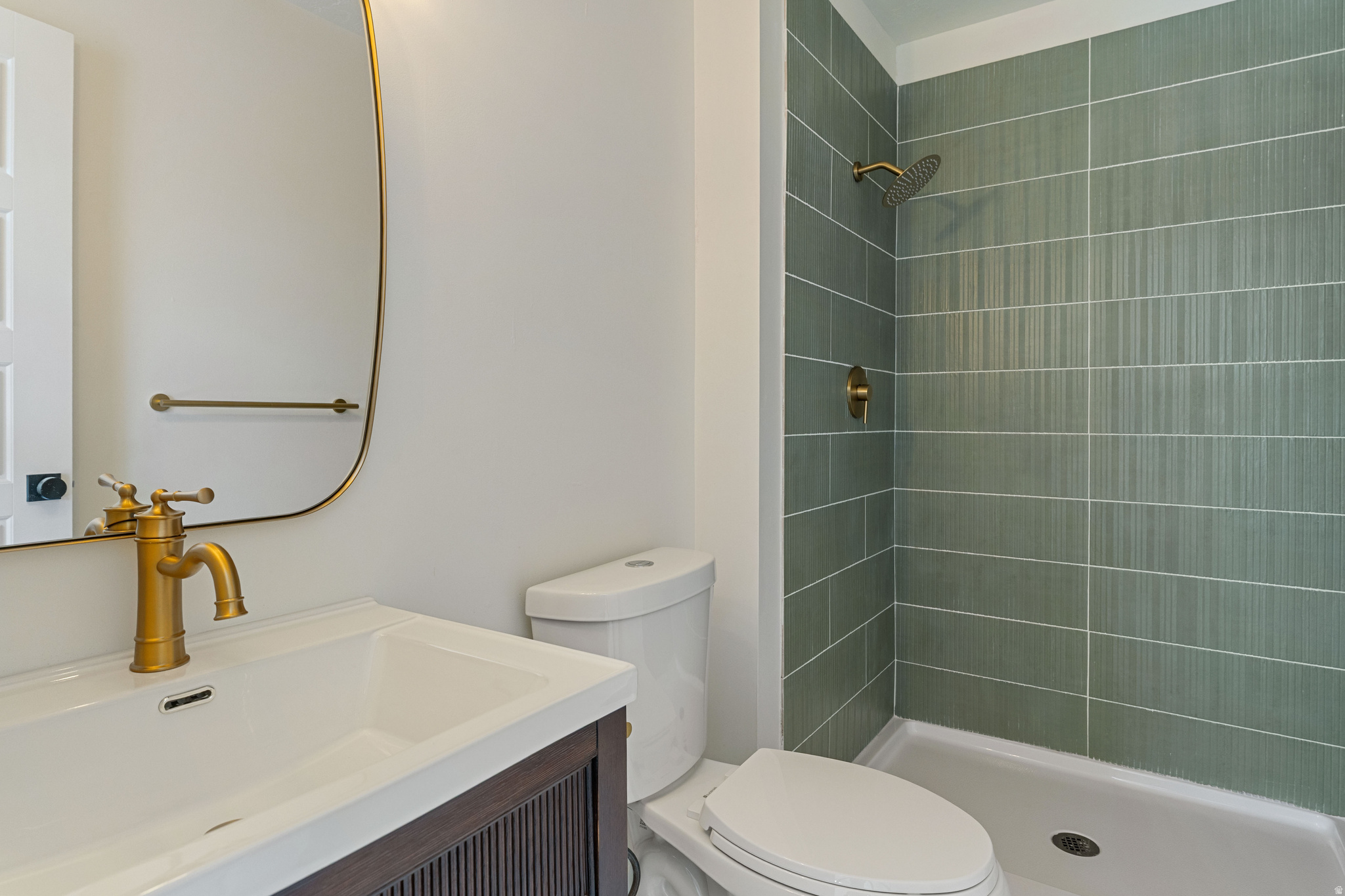 MUIRFIELD - Residential Income