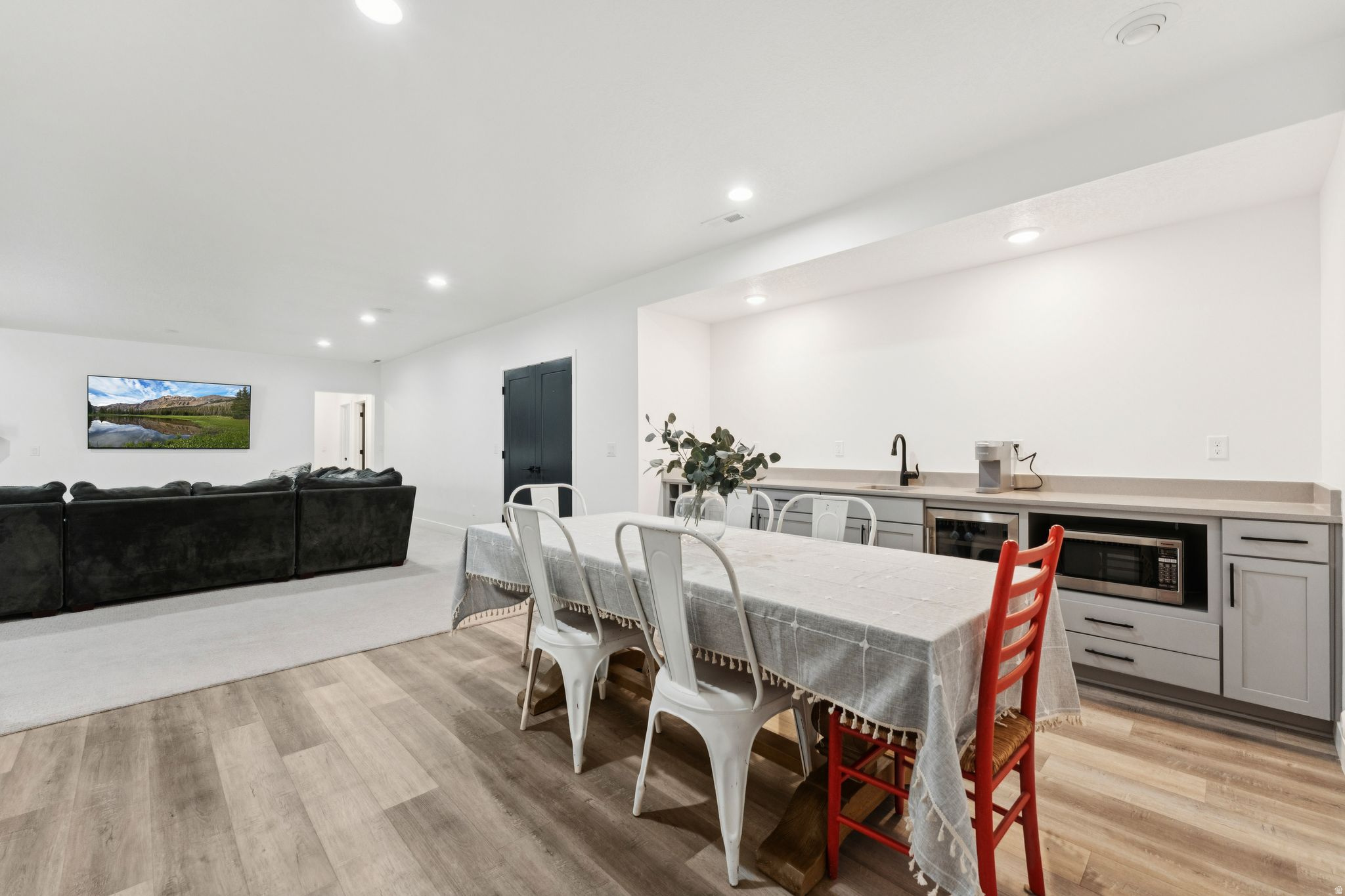 DAYBREAK VILLAGE - Residential