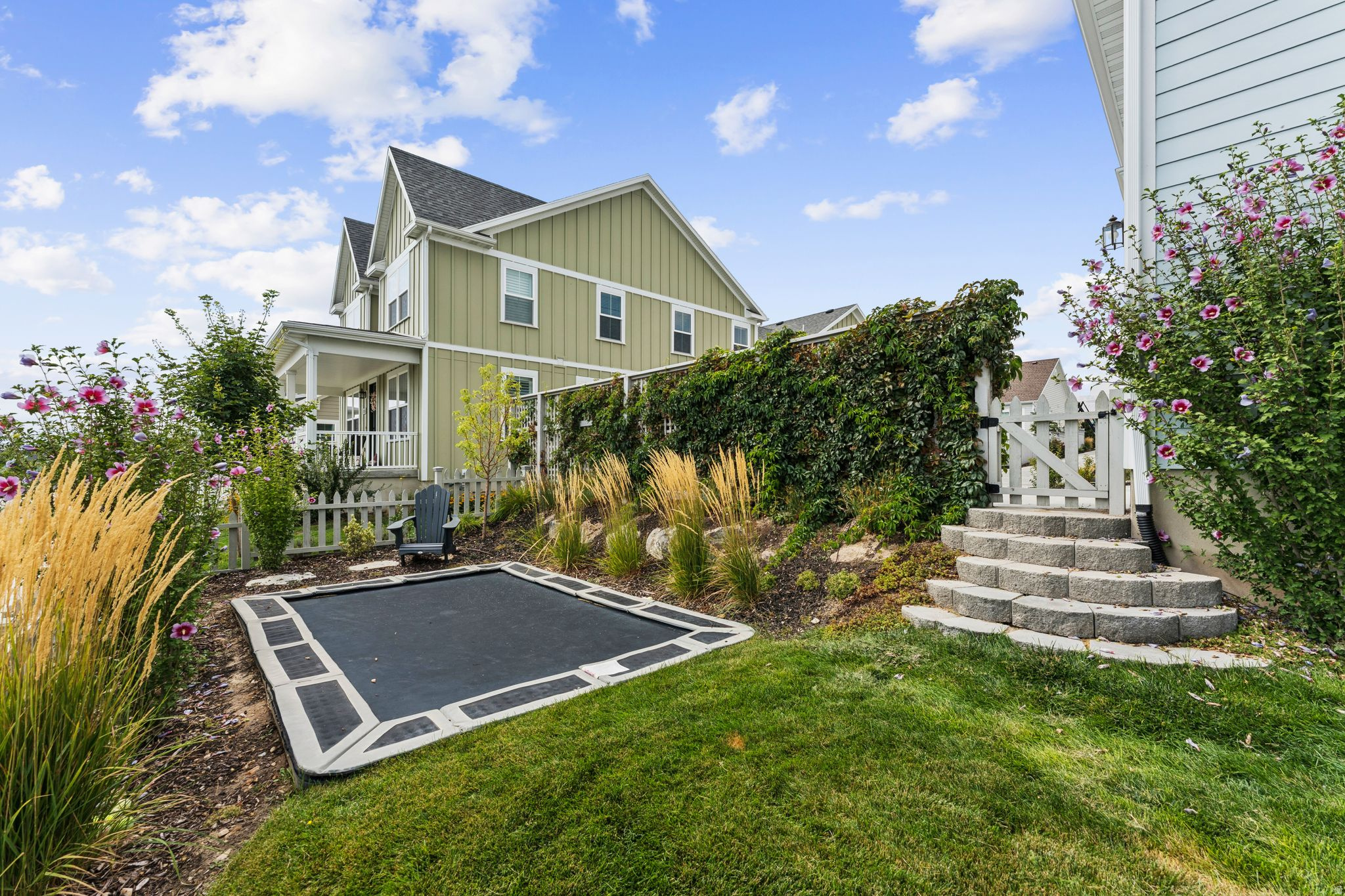 DAYBREAK VILLAGE - Residential