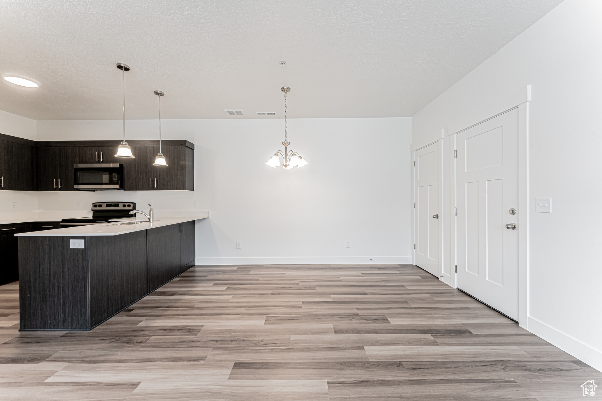 874 N Hemsworth Way #R204, Saratoga Springs, Utah image 3