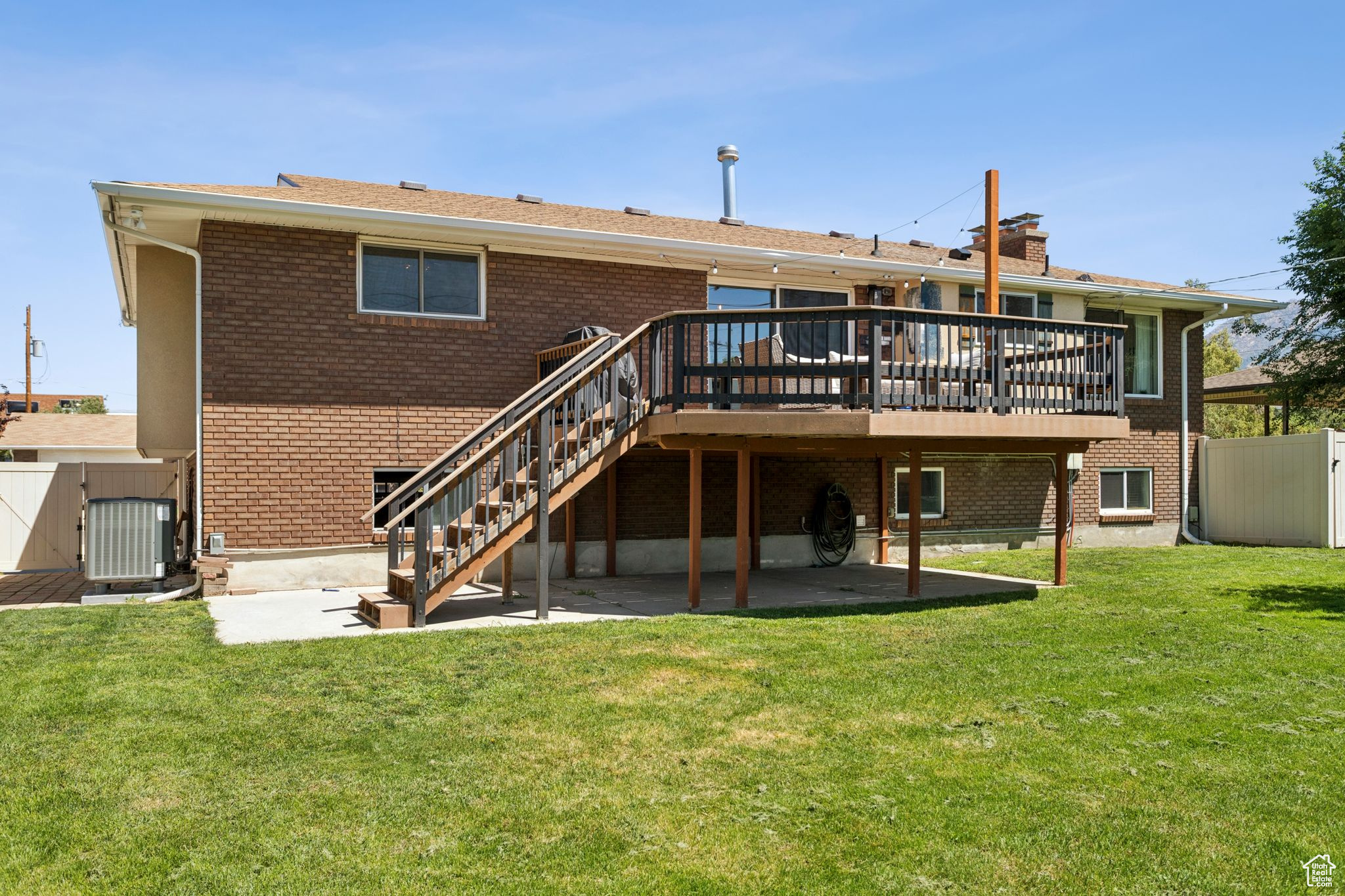 HILLCREST - Residential