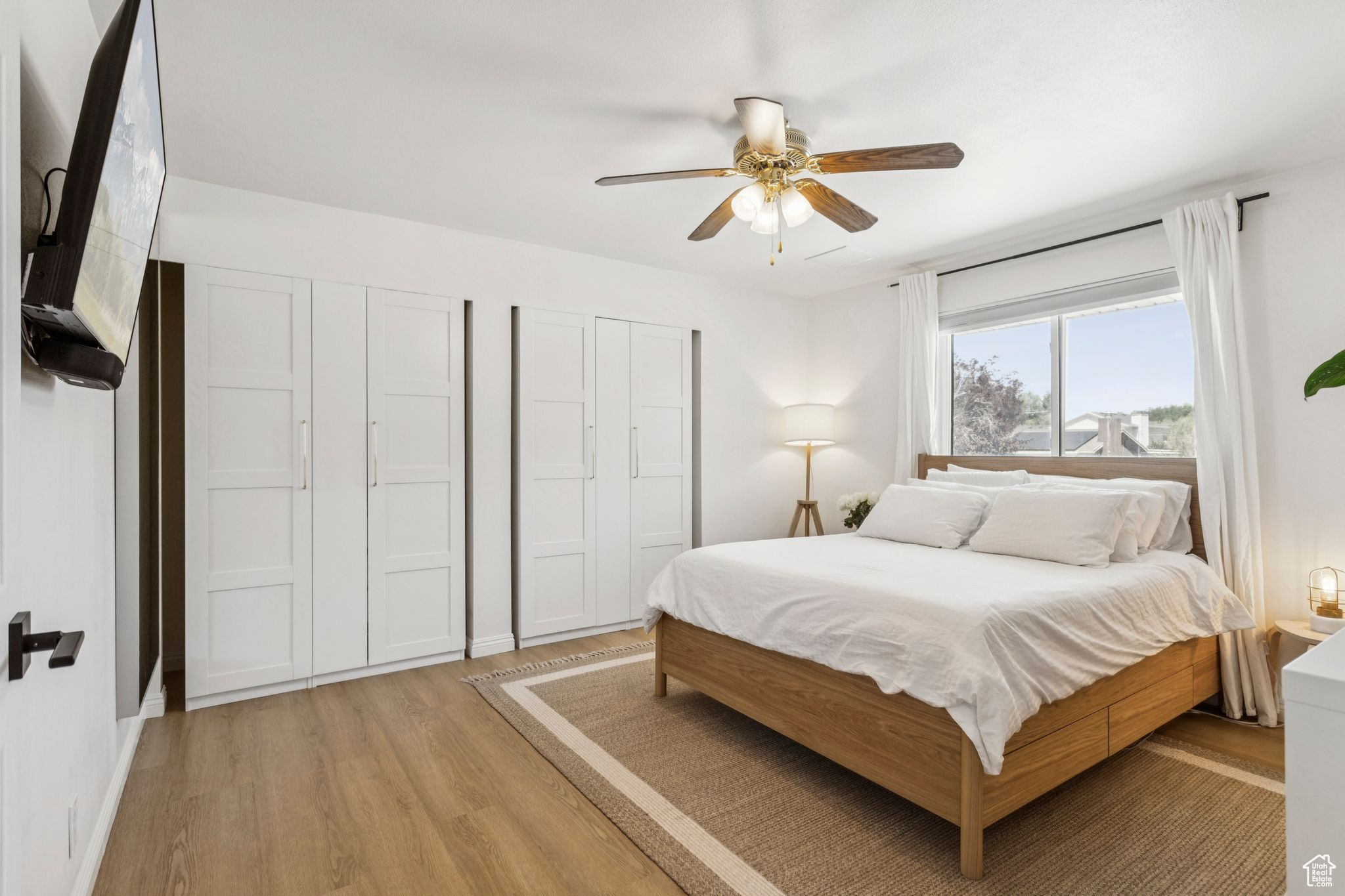 HILLCREST - Residential