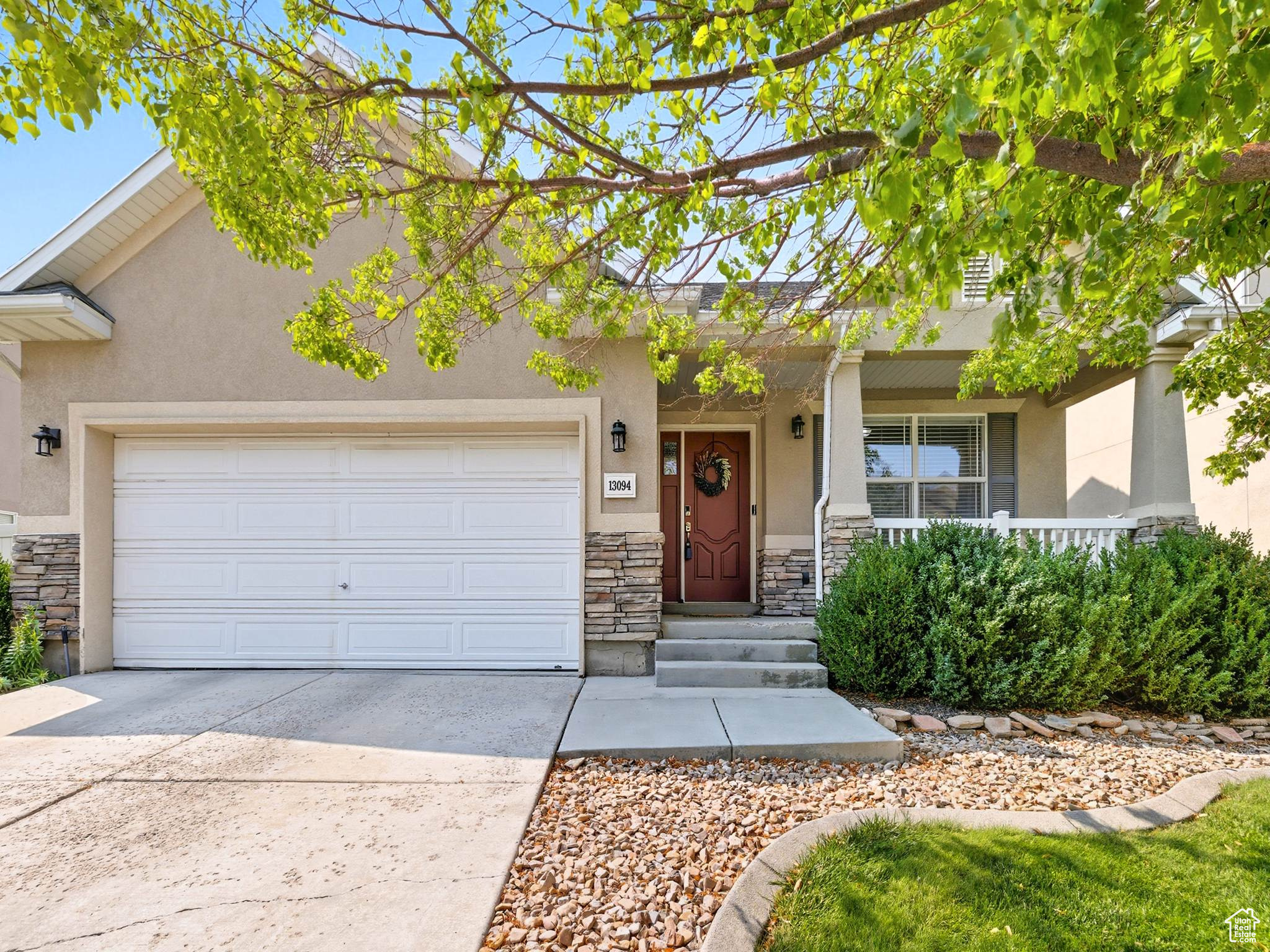 HERRIMAN VILLAGE - Residential