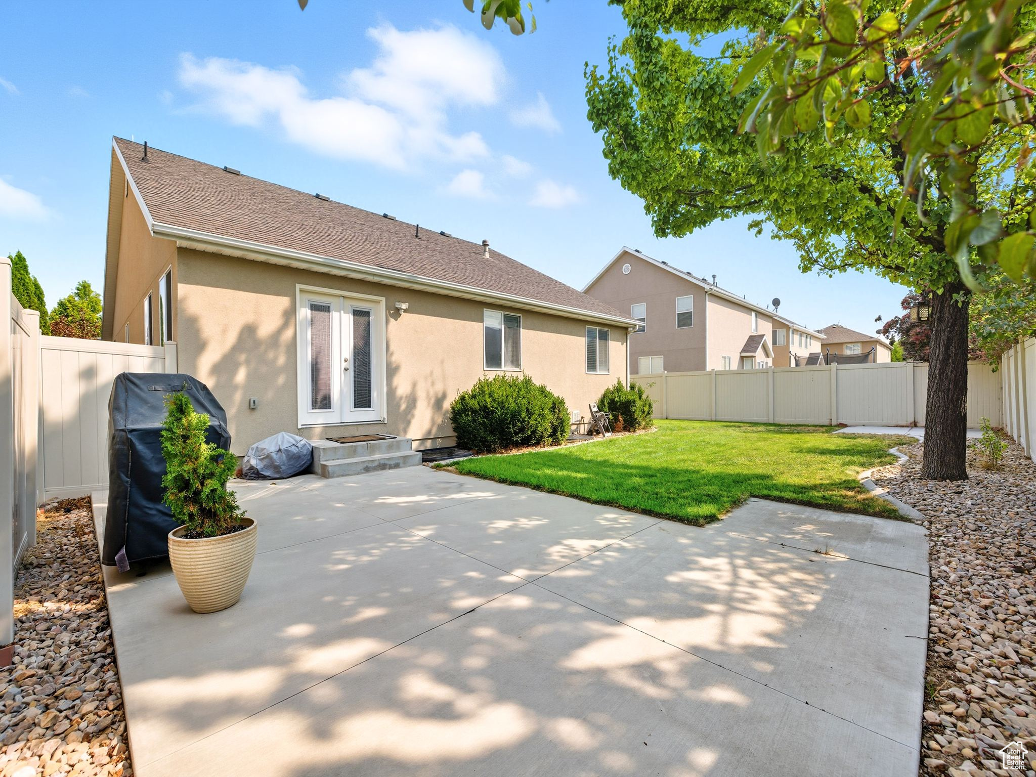 HERRIMAN VILLAGE - Residential