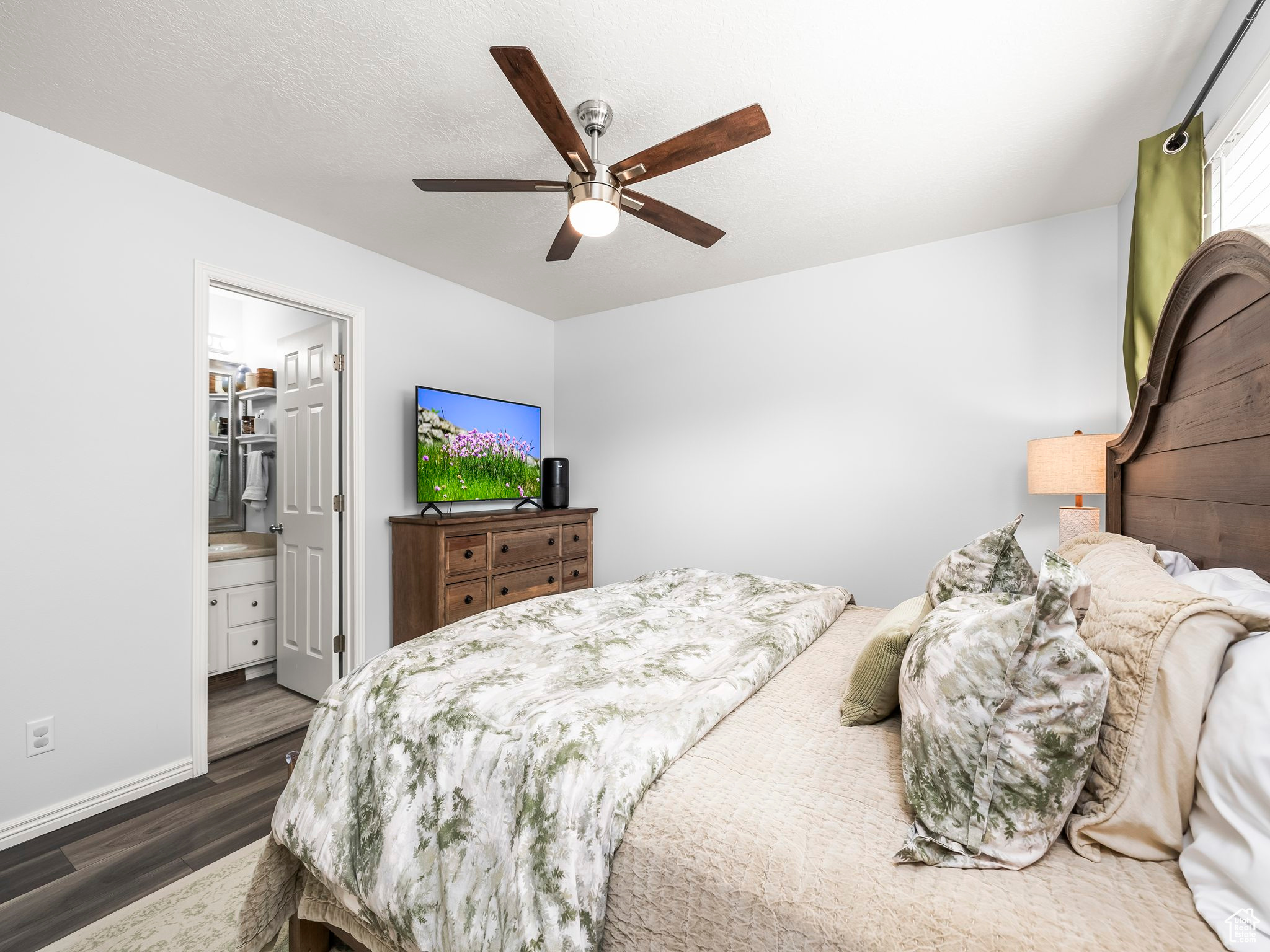 HERRIMAN VILLAGE - Residential