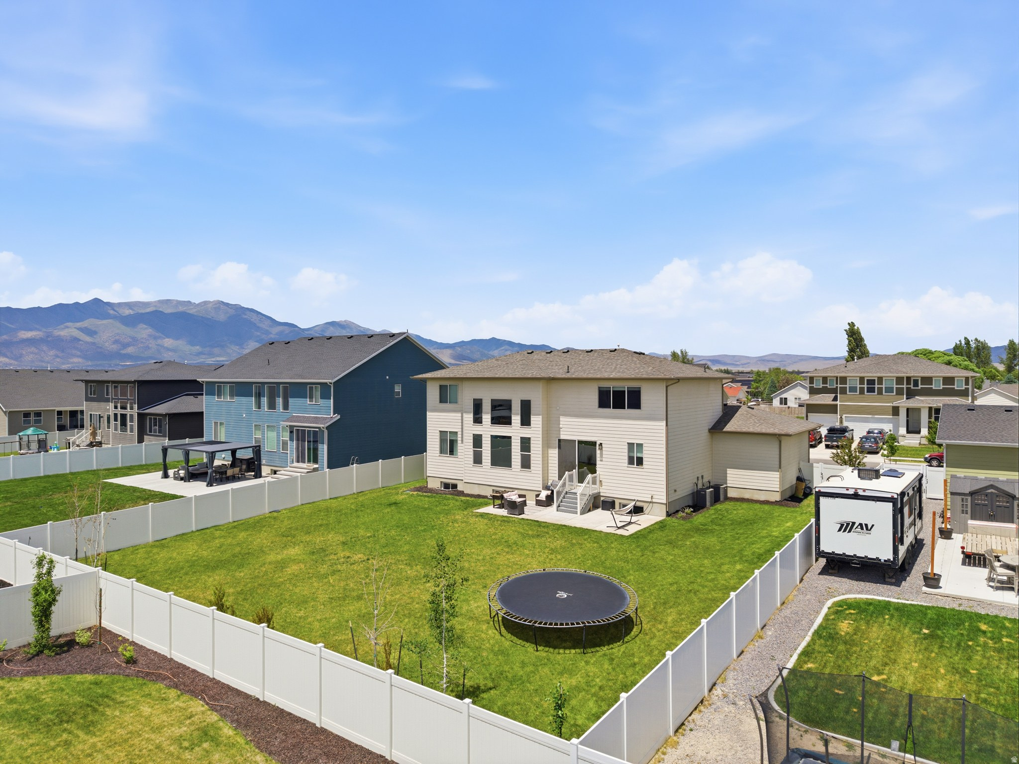 PARKWAY FIELDS - Residential