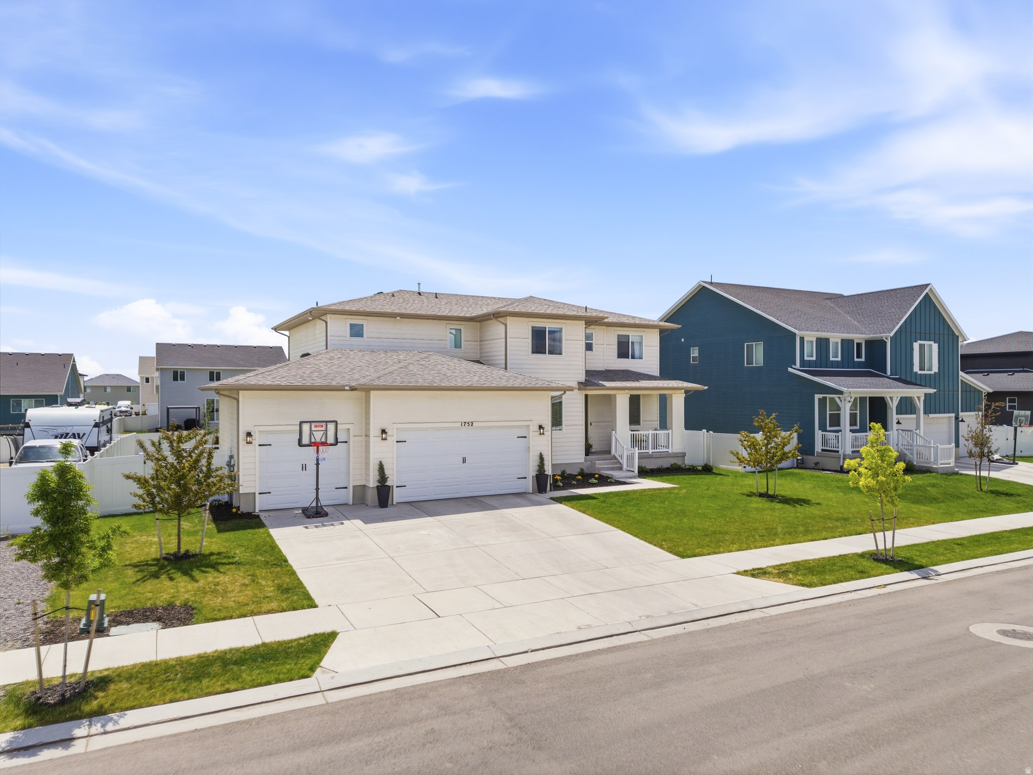 PARKWAY FIELDS - Residential