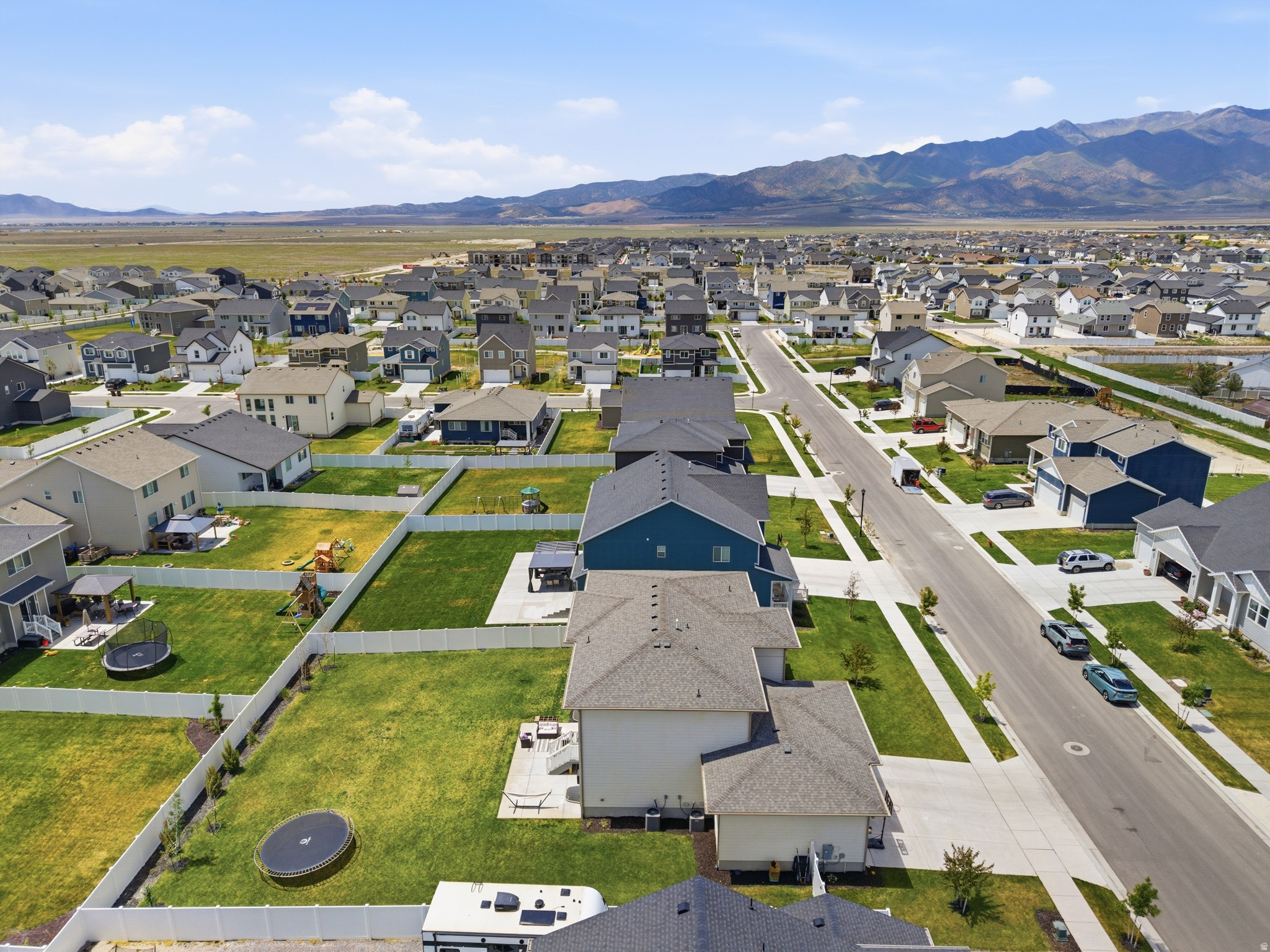 PARKWAY FIELDS - Residential