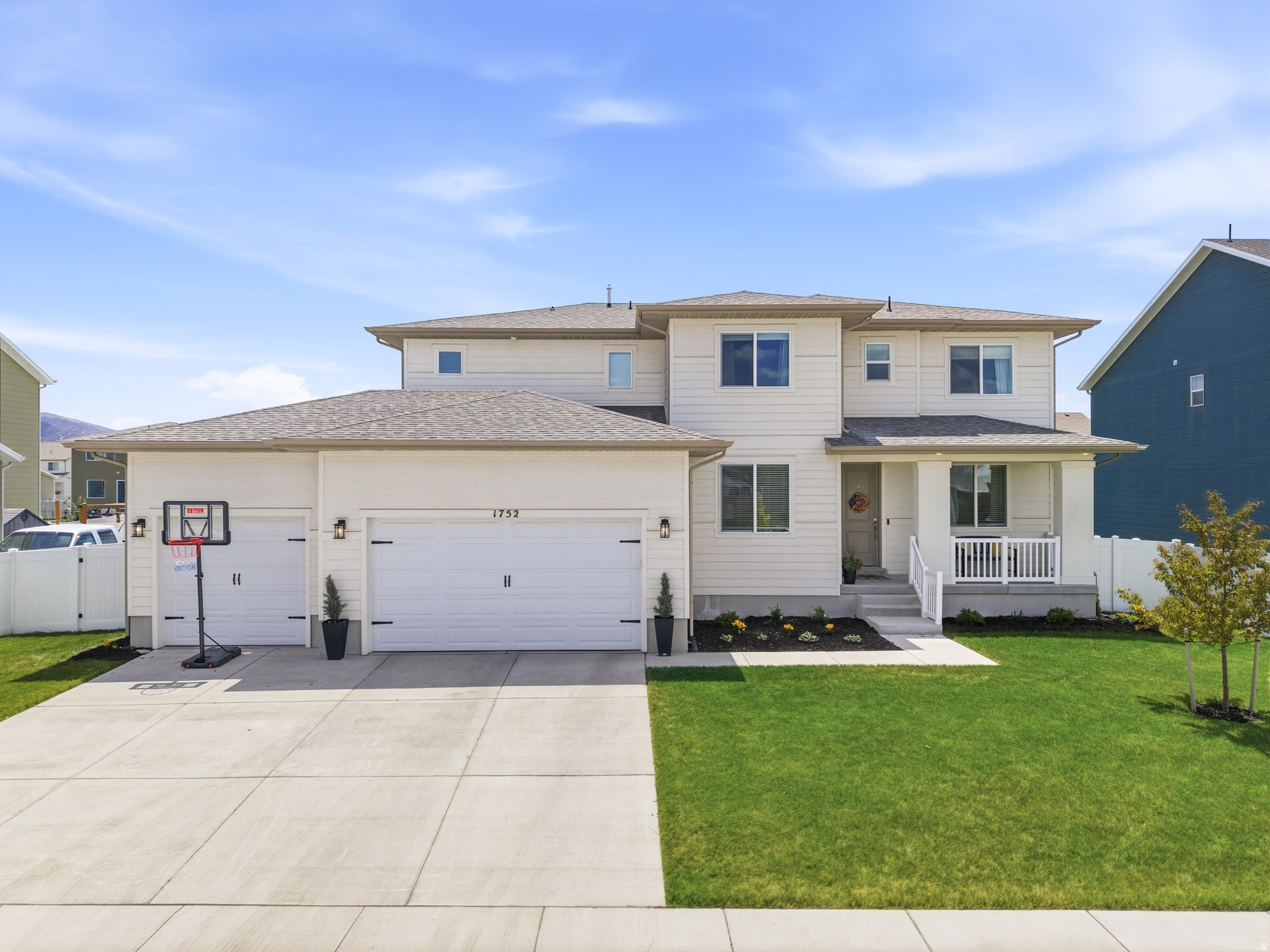 PARKWAY FIELDS - Residential