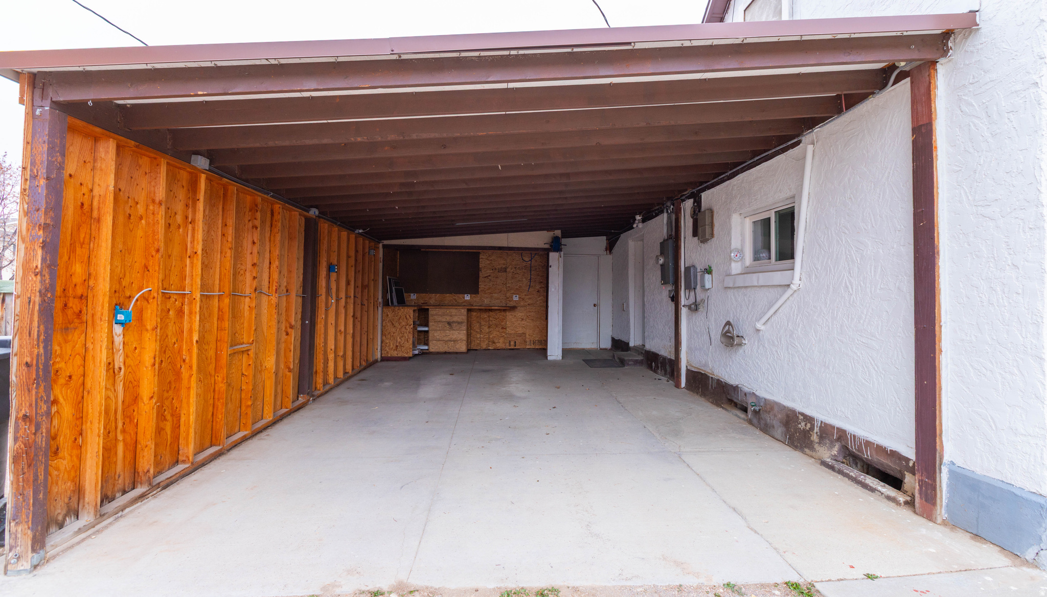 COURTSIDE SUBDIVISIO - Residential