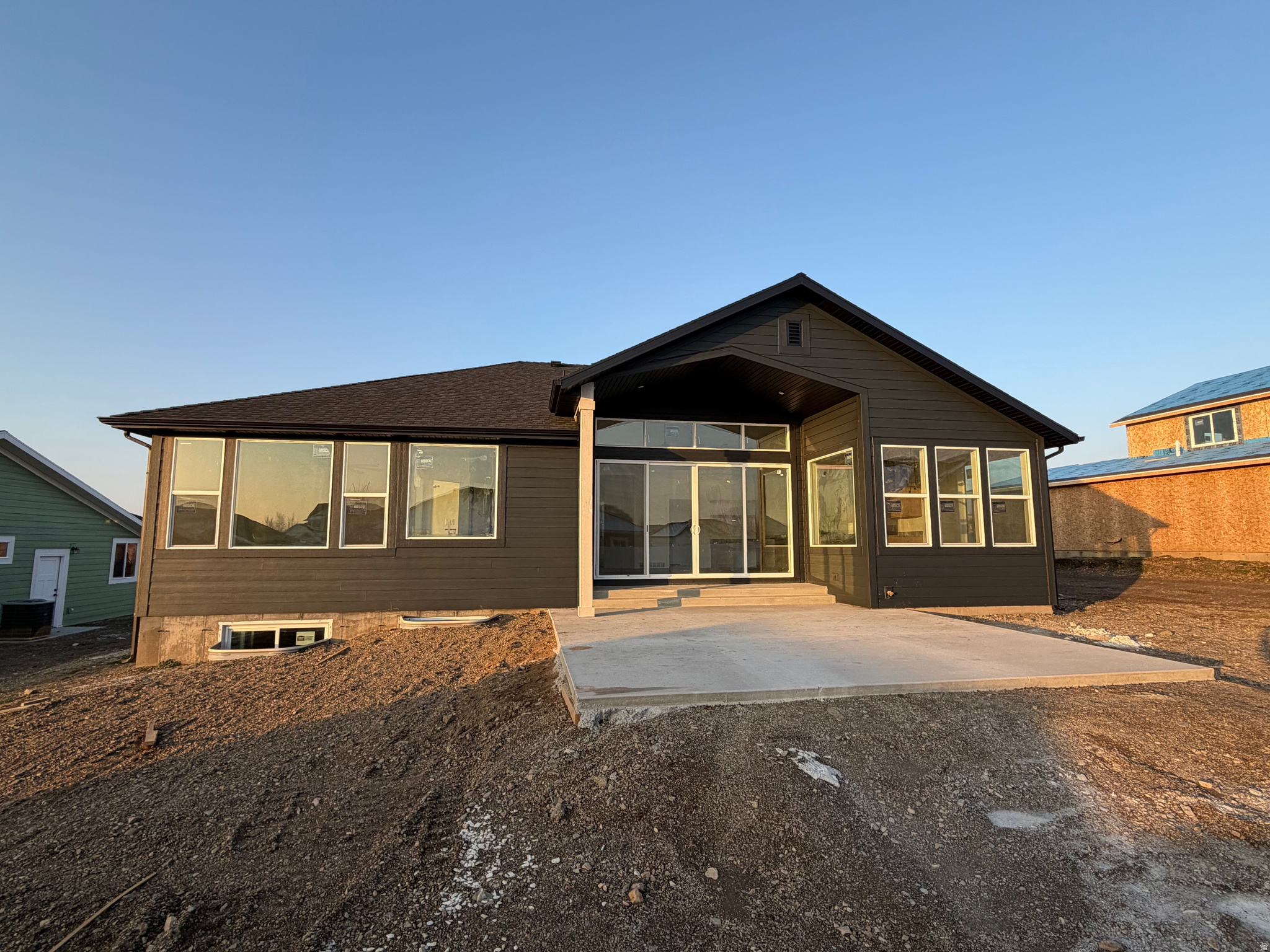 PERRY LANDING - Residential