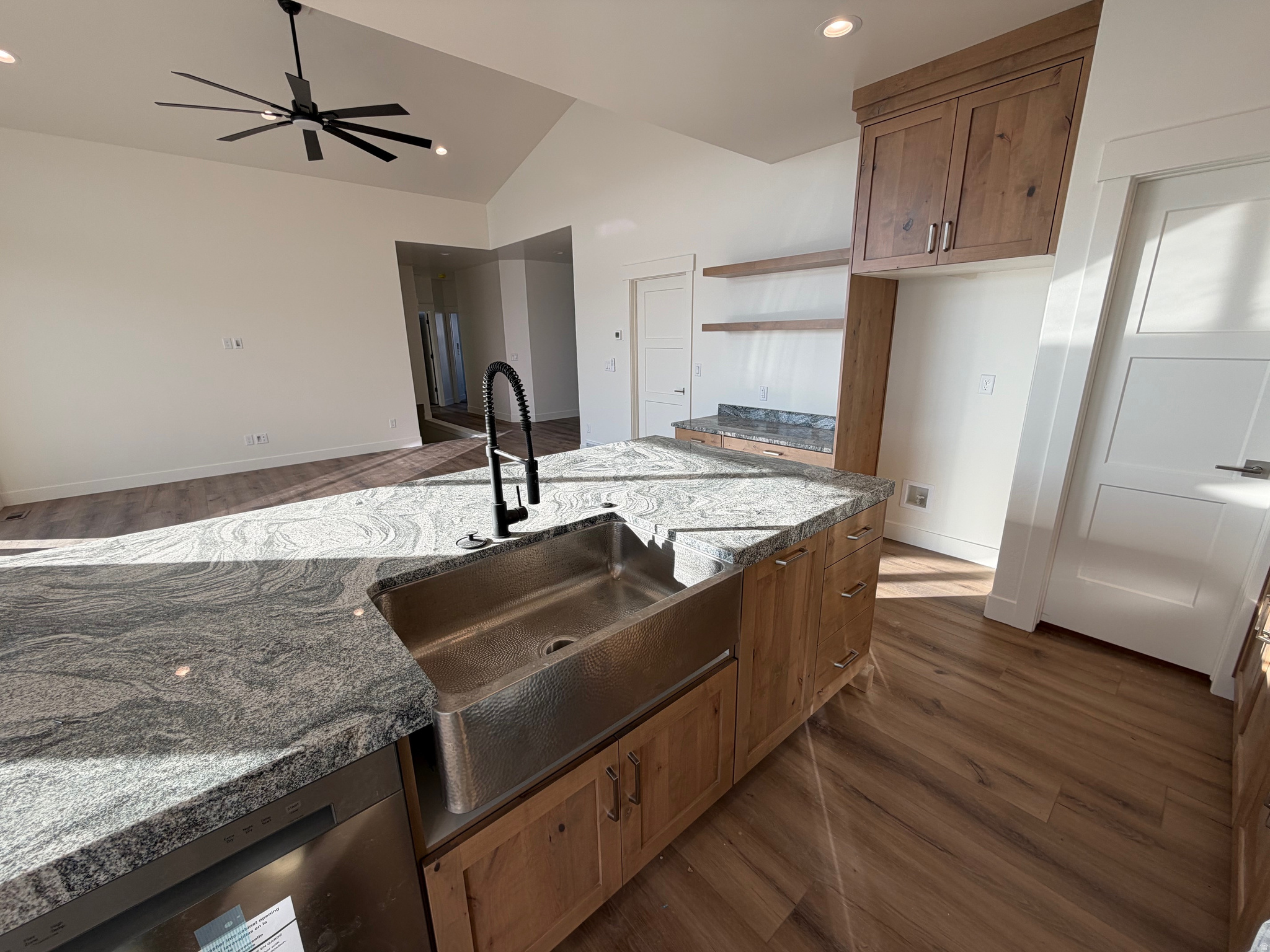 PERRY LANDING - Residential