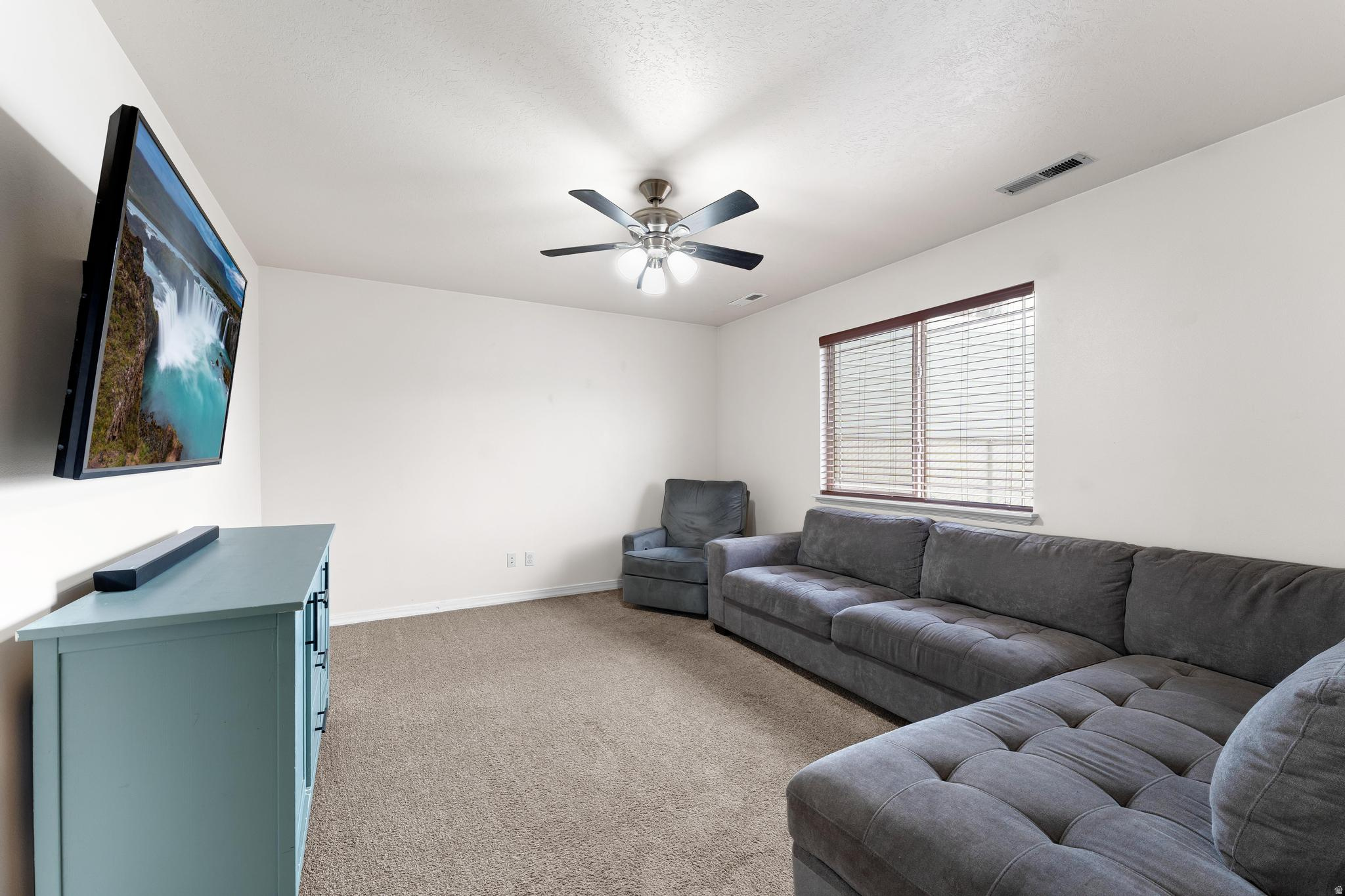 GREEN - Residential Income