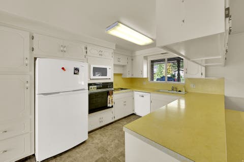 Tiny photo for 4250 S PANORAMA DR E, Holladay, UT 84124 (MLS # 2180517)