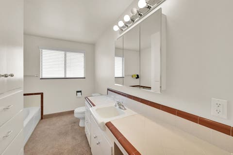 Tiny photo for 4250 S PANORAMA DR E, Holladay, UT 84124 (MLS # 2180517)