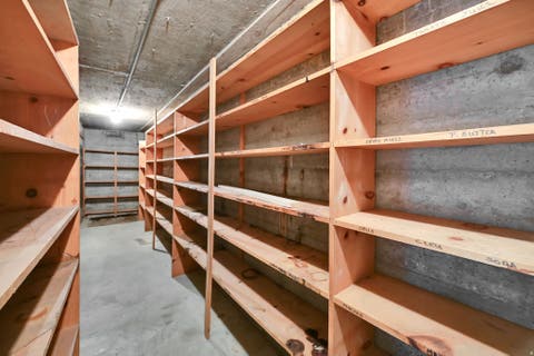 Tiny photo for 4250 S PANORAMA DR E, Holladay, UT 84124 (MLS # 2180517)
