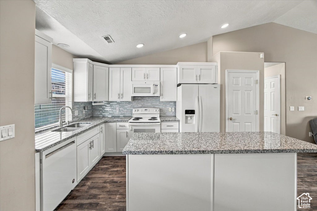 Photo of 2212 CRAIG LN, Syracuse, UT 84075 (MLS # 2189112)