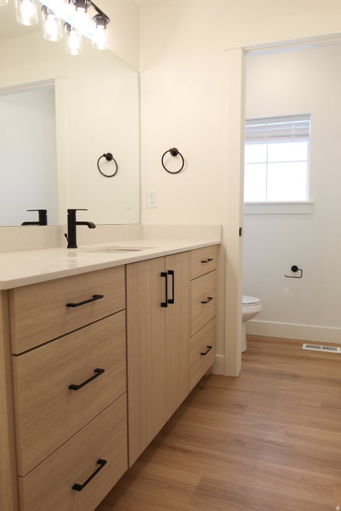 Tiny photo for 663 N 300 W, Smithfield, UT 84335 (MLS # 2162966)