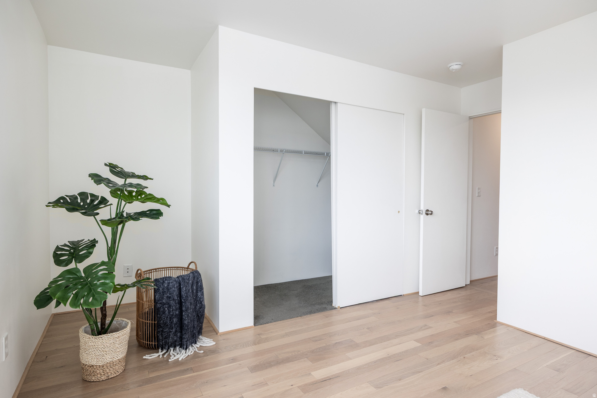 ROWHAUS - Residential