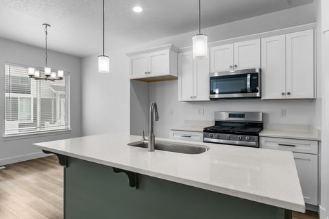 Tiny photo for 4235 W 2060 N, Lehi, UT 84043 (MLS # 2149943)