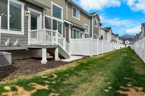 Tiny photo for 4235 W 2060 N, Lehi, UT 84043 (MLS # 2149943)
