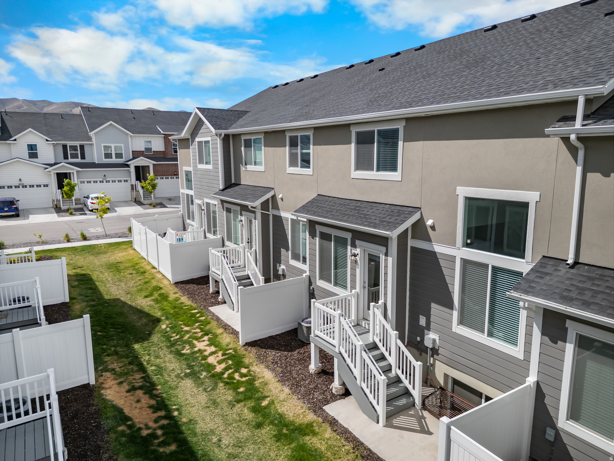 WILLOW POINT - Residential