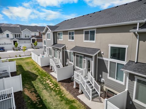 Tiny photo for 4235 W 2060 N, Lehi, UT 84043 (MLS # 2149943)