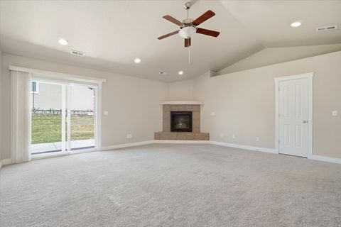 Tiny photo for 2333 N GARDEN LN W #32, Layton, UT 84041 (MLS # 2157120)