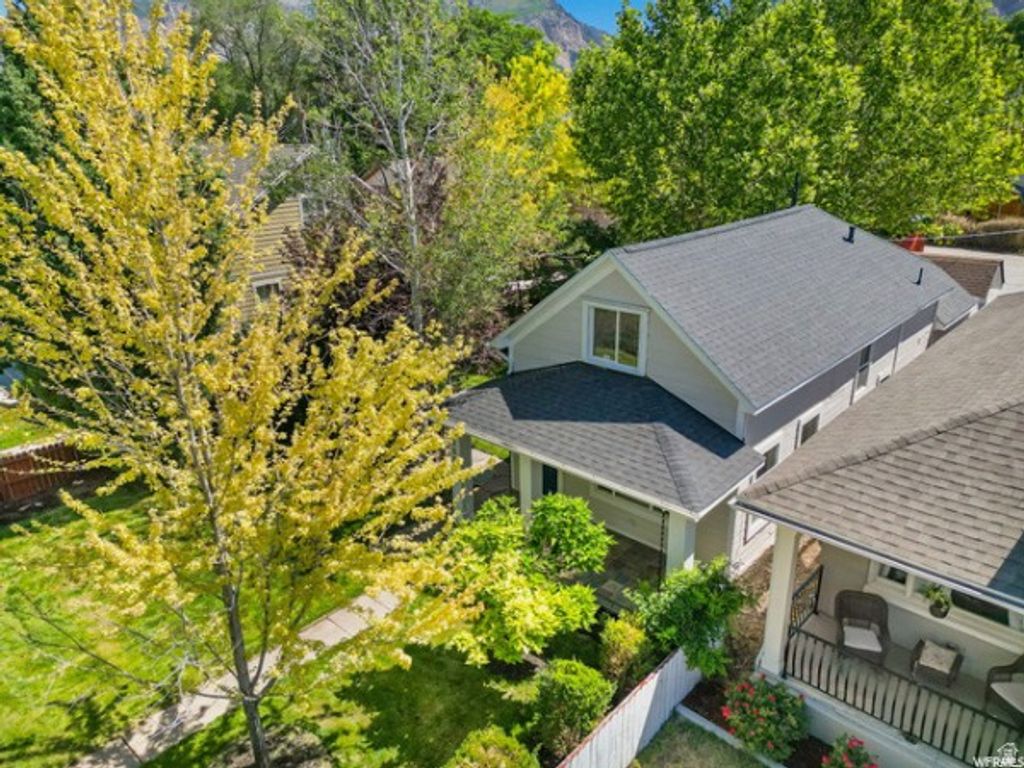 Photo of 2562 QUINCY AVE, Ogden, UT 84401 (MLS # 2153655)