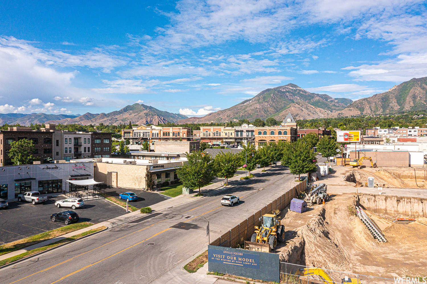 APOLLO SQUARE - Residential