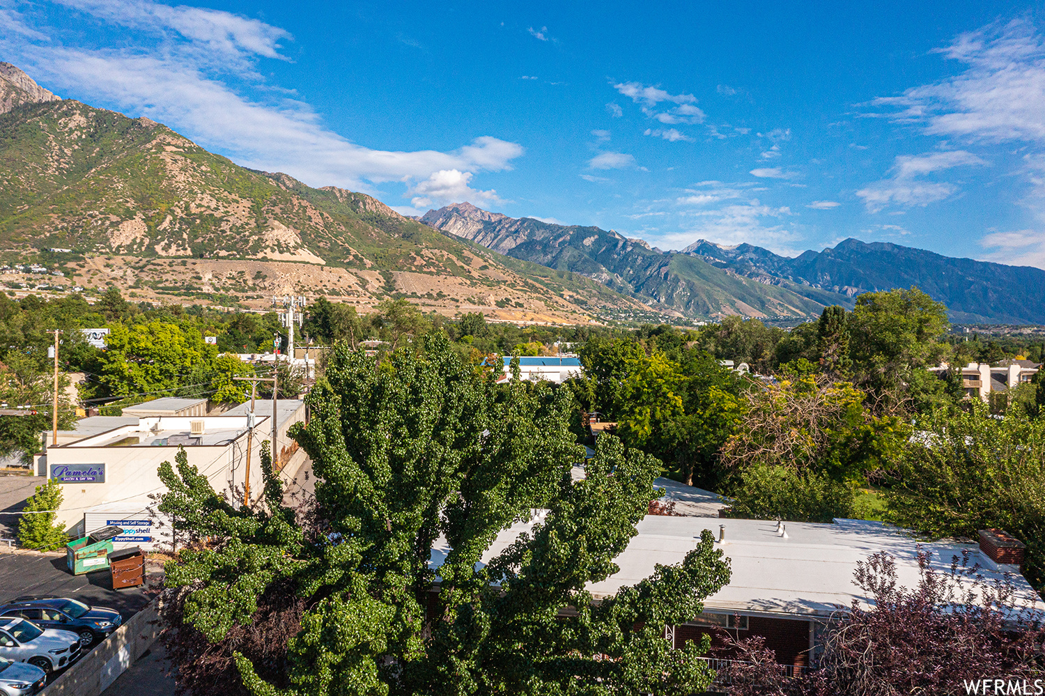 APOLLO SQUARE - Residential