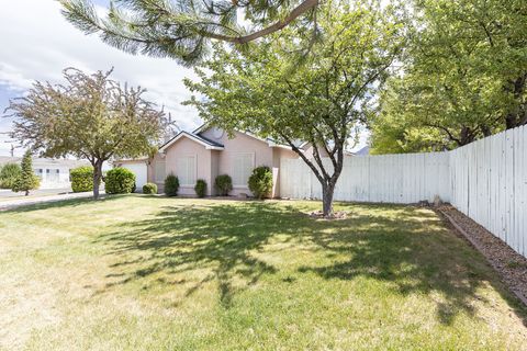 Tiny photo for 1335 S 860 W, Cedar City, UT 84720 (MLS # 2158664)