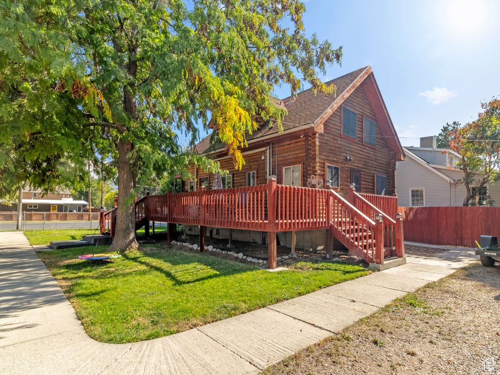 Photo of 2818 S ADAMS ST, South Salt Lake, UT 84115 (MLS # 2143405)