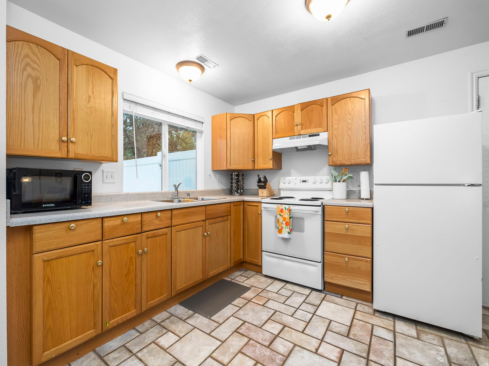 HILLSDALE PUD PHASE - Residential