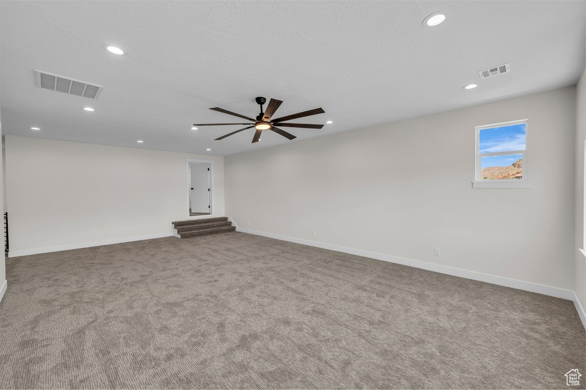 WHITWORTH ESTATES - Residential