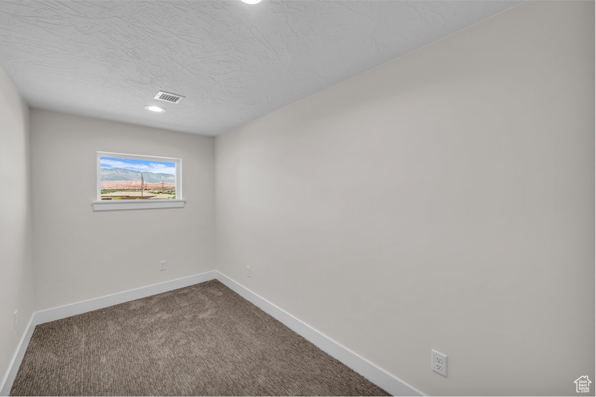 WHITWORTH ESTATES - Residential