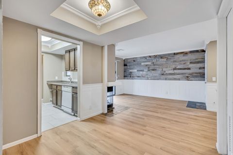 Tiny photo for 6904 S COUNTRYWOODS CIR #27D, Cottonwood Heights, UT 84047 (MLS # 2139112)