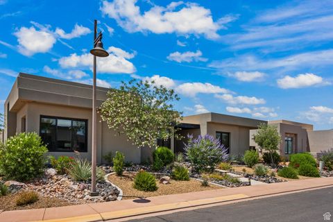 Tiny photo for 3214 S RED SANDS WAY, Hurricane, UT 84737 (MLS # 2093112)